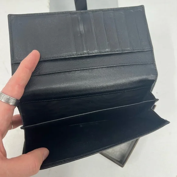 Gucci Wallet - Picture 7 of 11